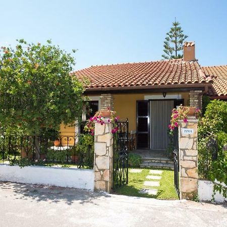 Villa Tina أخارافي المظهر الخارجي الصورة