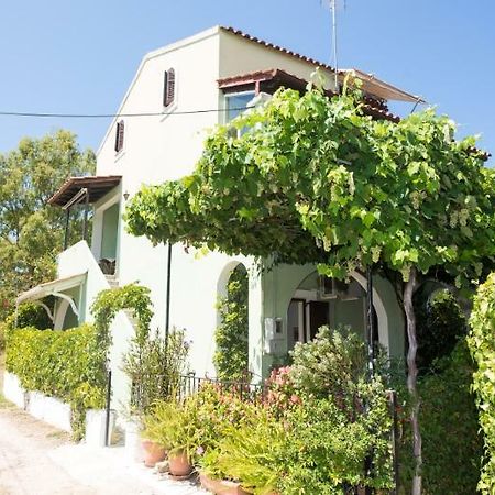 Villa Tina أخارافي المظهر الخارجي الصورة